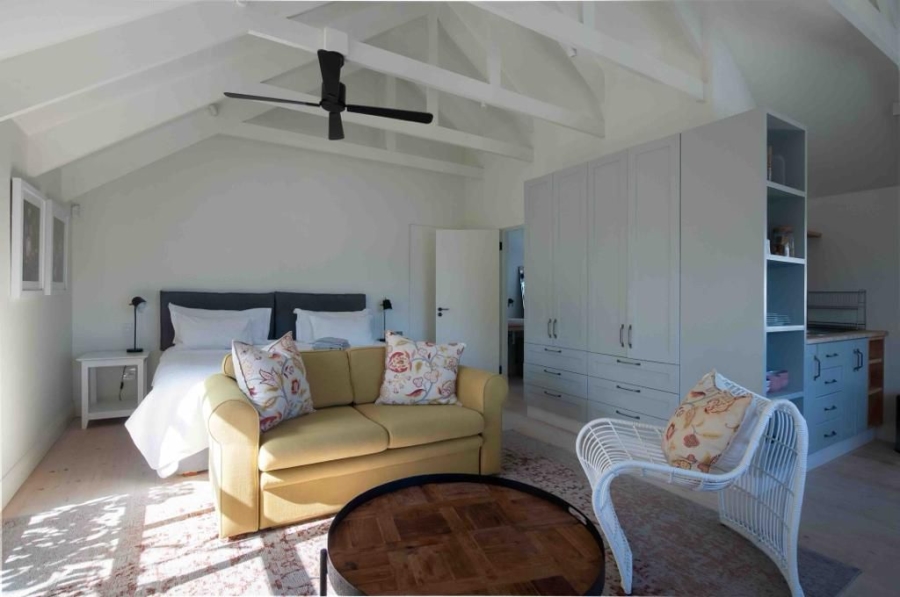 4 Bedroom Property for Sale in Leisure Isle Western Cape